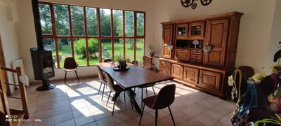 Cuisine ou kitchenette dans l'établissement Chambres d’hôtes plateau des mille étangs
