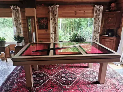 Billard dans l'établissement La grange à Léon