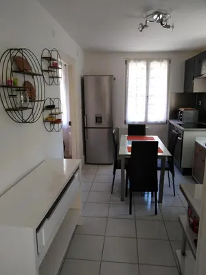 Cuisine ou kitchenette dans l'établissement Appart du 21