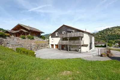 Vue générale sur la montagne ou vue sur la montagne depuis l'appartement