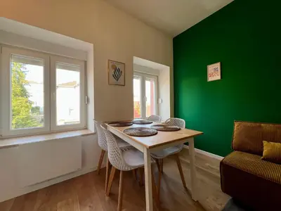 Coin salon dans l'établissement La Cour de Clemenceau
