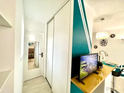Télévision ou salle de divertissement dans l'établissement Color Studio - Proche Gare - 2P