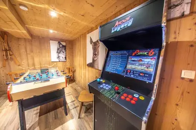 Plan de l'établissement Les Marmottes, 10 à 20p avec bb-foot, billard, bar