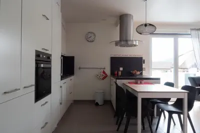 Cuisine ou kitchenette dans l'établissement A l Orée du Bois