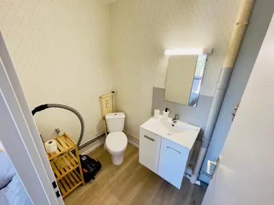 Salle de bains dans l'établissement Studio 43aJJ