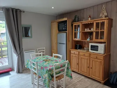 Cuisine ou kitchenette dans l'établissement Entre Montagnes et Lacs