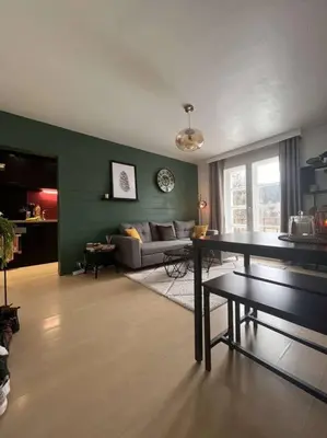 Coin salon dans l'établissement Paisible F2 Ensoleillé Vue Lac