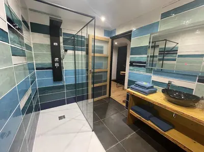 Salle de bains dans l'établissement L'ANNEXE