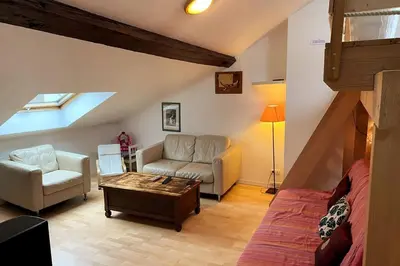 Coin salon dans l'établissement le Loft de Gérardmer - Cozy et spacieux