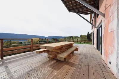Balcon ou terrasse dans l'établissement Gîte la Croisée Pierre