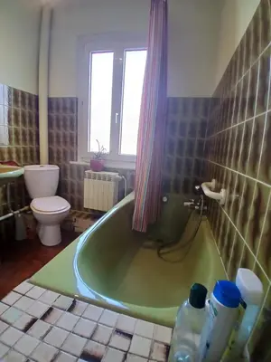 Salle de bains dans l'établissement Liberation