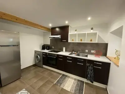 Cuisine ou kitchenette dans l'établissement Duplex tout confort, 2 min de Colmar, parking gratuit