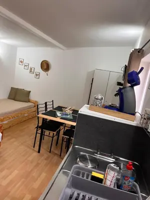 Cuisine ou kitchenette dans l'établissement Nuit insolite au cœur d’un ranch proche d’Europa park
