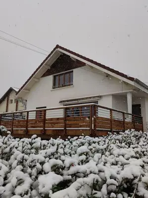 L'établissement Gîte Papillon 6 à14 personnes - Jacuzzi en hiver