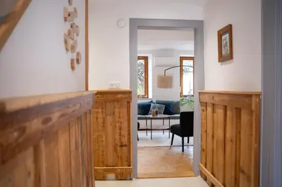 Coin salon dans l'établissement Chambre Super Broussard
