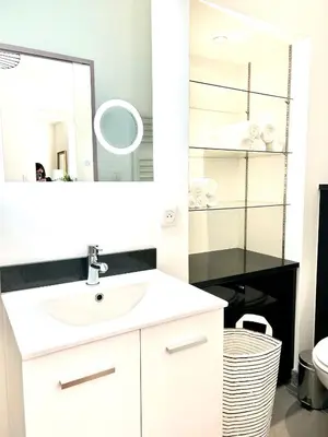 Salle de bains dans l'établissement STUDIO AVENUE