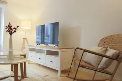 Télévision ou salle de divertissement dans l'établissement Mulhouse En Douceur, Hypercentre de Mulhouse