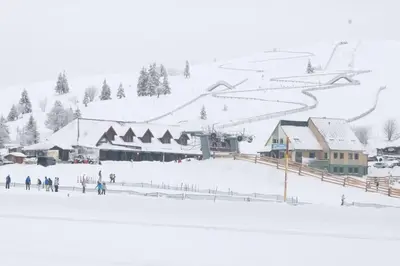 L'établissement Charmant logis Gérardmer en hiver