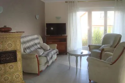 Télévision ou salle de divertissement dans l'établissement Maison proche du centre de Colmar - Chez Michel