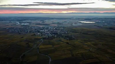 Vue panoramique sur l'établissement Chabi Chalet Gîte au coeur d'Eguisheim