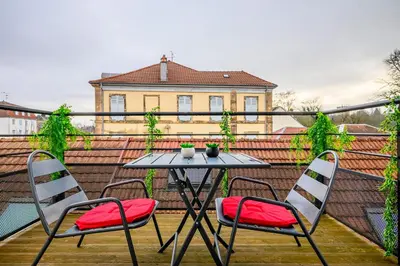Balcon ou terrasse dans l'établissement Le Charles