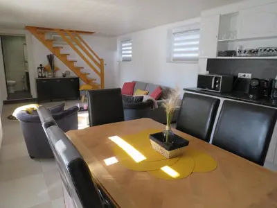 Cuisine ou kitchenette dans l'établissement Le petit Berger
