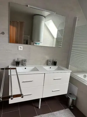 Salle de bains dans l'établissement Appartement Algo