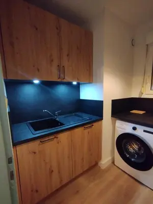 Cuisine ou kitchenette dans l'établissement L'étoile d'argent, centre-ville