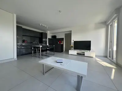 Télévision ou salle de divertissement dans l'établissement Oasis tout confort à Bergheim, Alsace