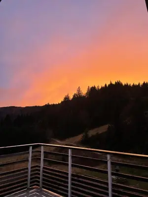 Lever ou coucher de soleil vu de l'appartement ou à proximité
