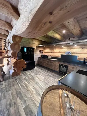 Cuisine ou kitchenette dans l'établissement Chalet 10 pers sauna & SPA La tanière des Vosges
