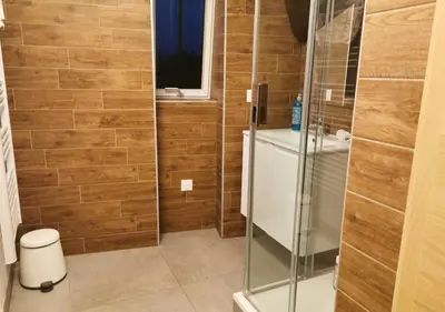 Salle de bains dans l'établissement La Pomme du Président III