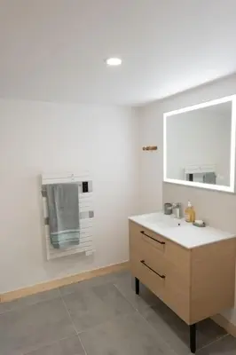 Salle de bains dans l'établissement Chalet : Secteur Gérardmer.
