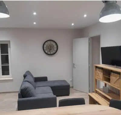 Télévision ou salle de divertissement dans l'établissement Apartment calme