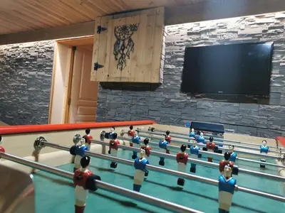 Salle de jeux dans l'établissement The dream catcher -Spa- panoramic sauna- 2 MINUTES FROM THE SLOPES