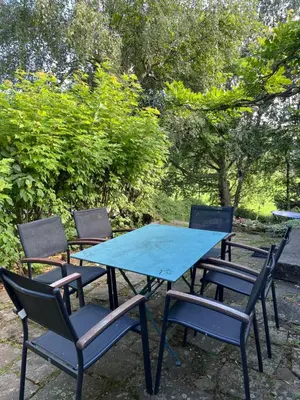 Jardin de l'établissement LES FERMES DE PINPIN - LE PAVILLON