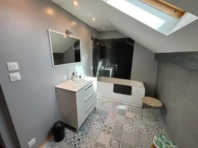 Salle de bains dans l'établissement Le Travexin