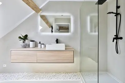 Salle de bains dans l'établissement Sublime Loft, Spa & Sauna - Idéal à Belfort