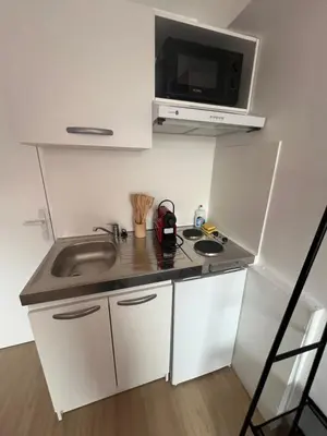 Cuisine ou kitchenette dans l'établissement Esprit Italie, joli studio au coeur de Mulhouse