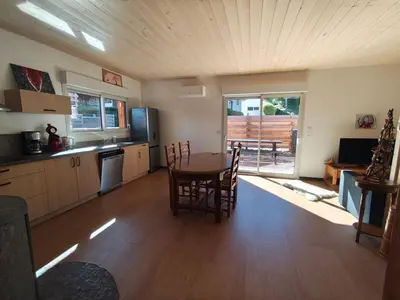 Cuisine ou kitchenette dans l'établissement chalet pour amoureux à Gérardmer