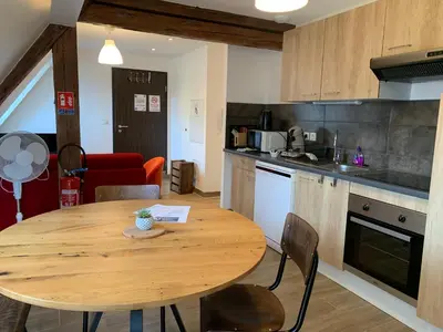Cuisine ou kitchenette dans l'établissement Gite Le Clocher à Beblenheim Parking privé