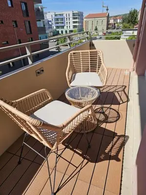 Balcon ou terrasse dans l'établissement Le St Antoine - Centre Ville - Parking