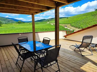 Vue générale sur la montagne ou vue sur la montagne depuis l'appartement