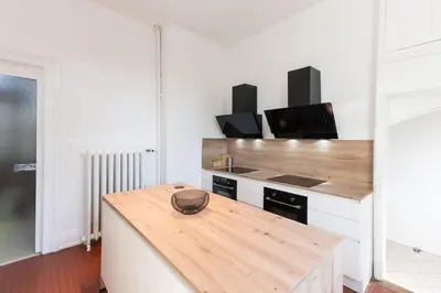 Cuisine ou kitchenette dans l'établissement Maison Lafayette - COLODGE