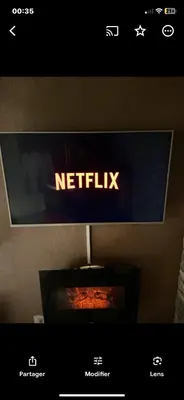 Télévision ou salle de divertissement dans l'établissement Lyn'SPA