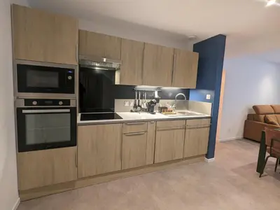 Cuisine ou kitchenette dans l'établissement Là-haut au Lacblanc, 3 pièces, 2 chambres, balcon, cave