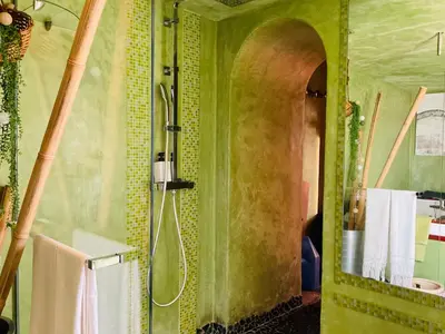 Salle de bains dans l'établissement Gîte EMOZIONE