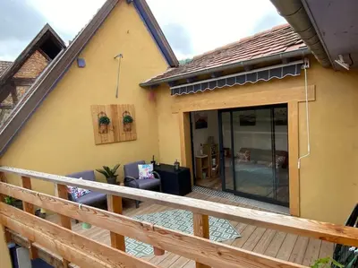 Balcon ou terrasse dans l'établissement Aux Charmes d'Alsace