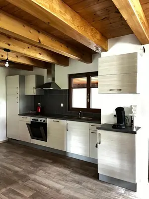 Cuisine ou kitchenette dans l'établissement Ancienne ferme de Charles