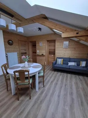 Coin salon dans l'établissement Gîte 5 personnes